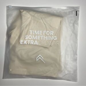 Oner Active Timeless High Waisted Shorts - Vanilla Cream - M - New in Bag